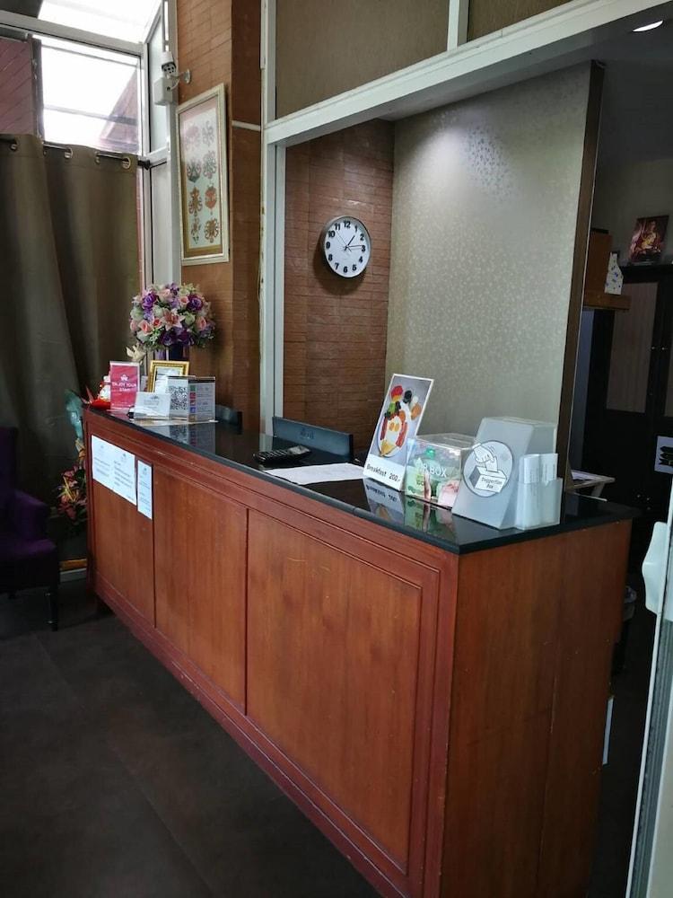 בנגקוק Greenview Ekkamai10 Suite מראה חיצוני תמונה