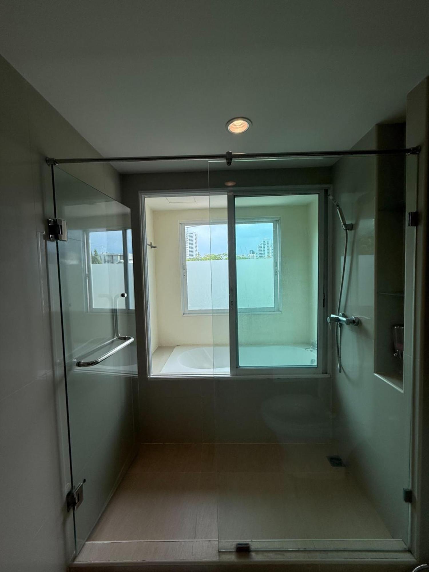בנגקוק Greenview Ekkamai10 Suite מראה חיצוני תמונה