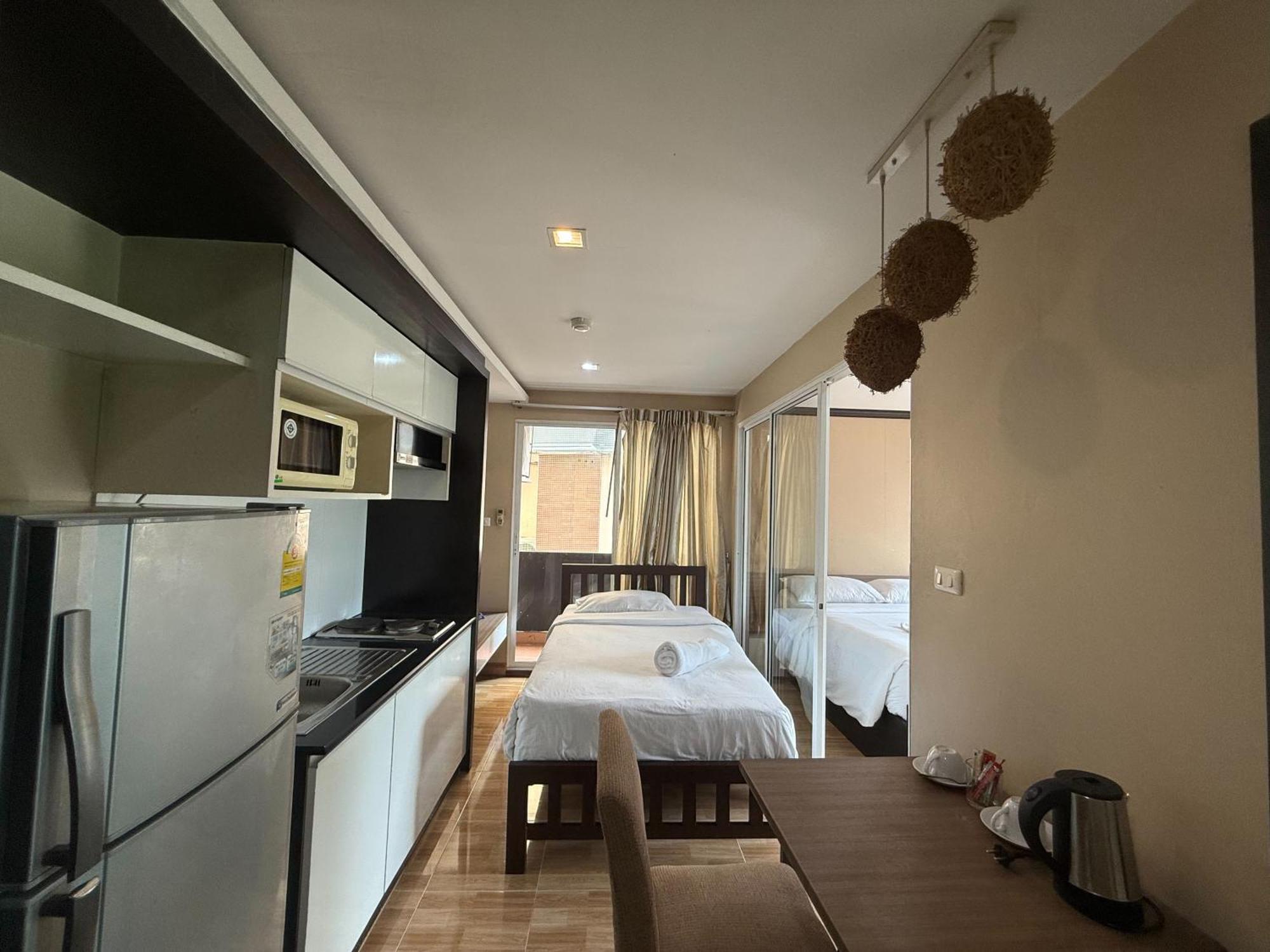 בנגקוק Greenview Ekkamai10 Suite מראה חיצוני תמונה